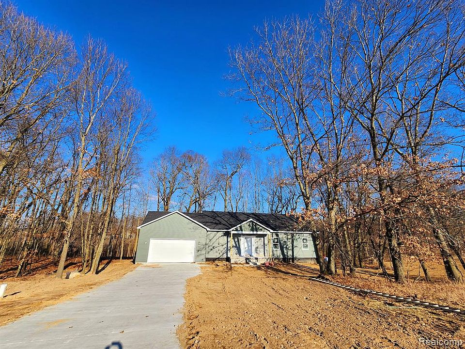 8866 Gregory Ridge, Gregory, MI 48137 Zillow