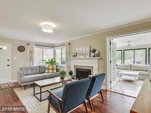 5th image of 3724 Lockwood Ln