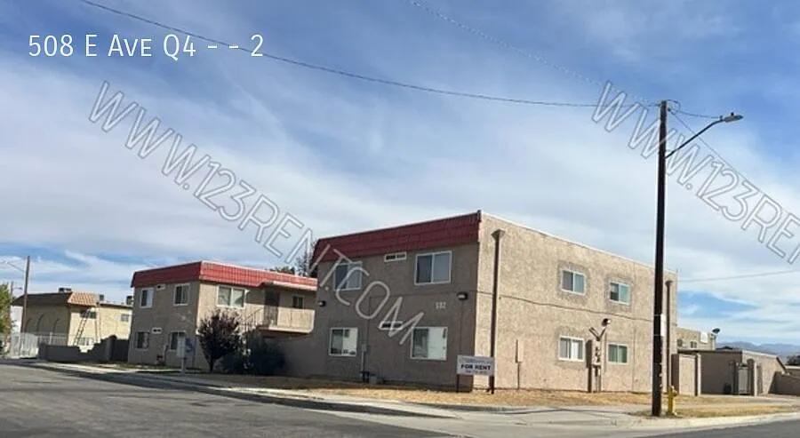 508 E Avenue Q4 #2