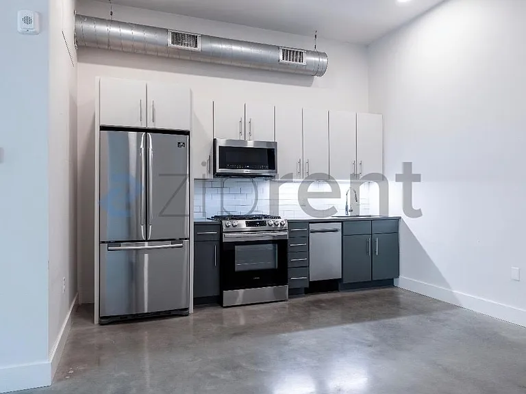 1801 2nd Ave #208 — Photo 16
