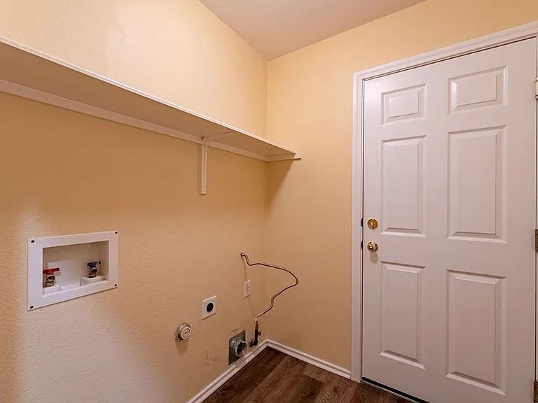 7414 W Magic Mountain Ln — Photo 8