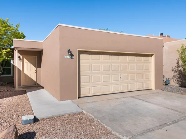5521 Overlook Dr NE, Albuquerque, NM 87111