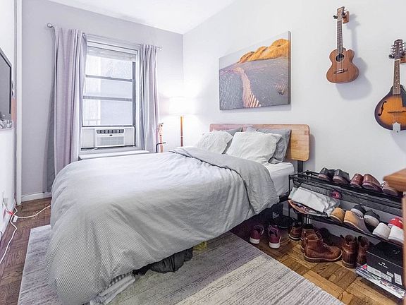 2nd image of 107 E 88th St #12Z