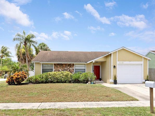 108 Greenbriar Dr
