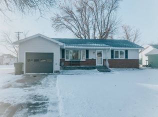 106 W Ada St, Sutton, NE 68979