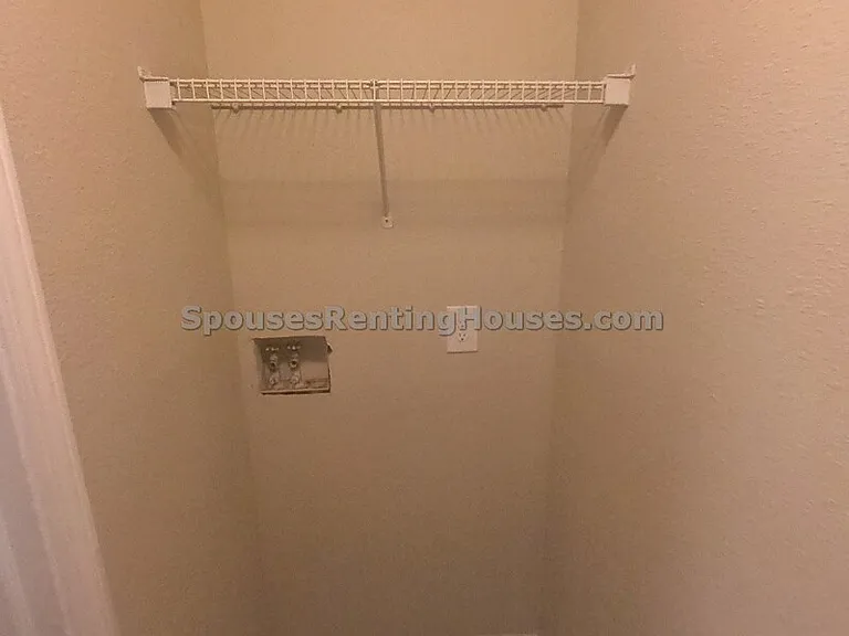 6639 W Stanhope Dr — Photo 8