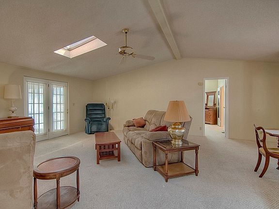 5th image of 105 Rio Valle Dr