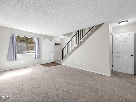 5th image of 1414 E 9th St Unit 4