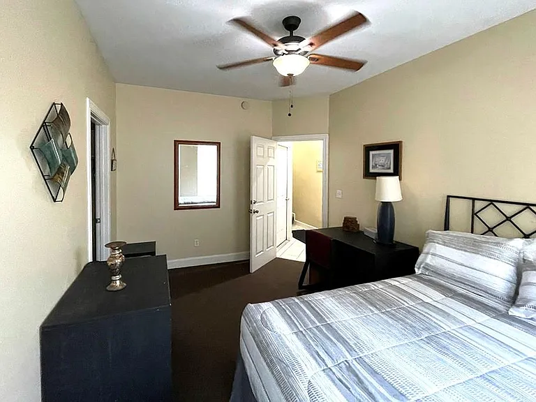 2919 Rosewood St #A — Photo 5