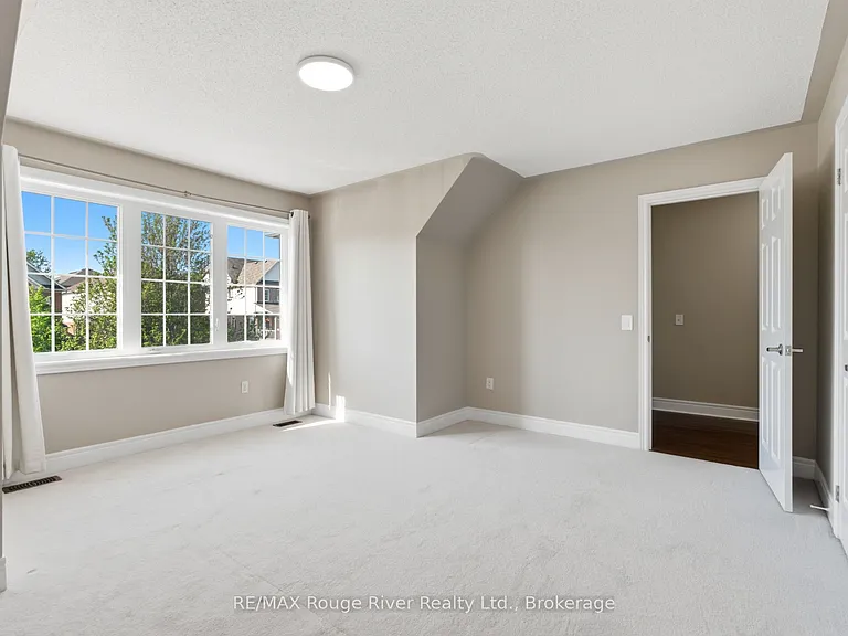 138 Kersey Cres — Photo 39