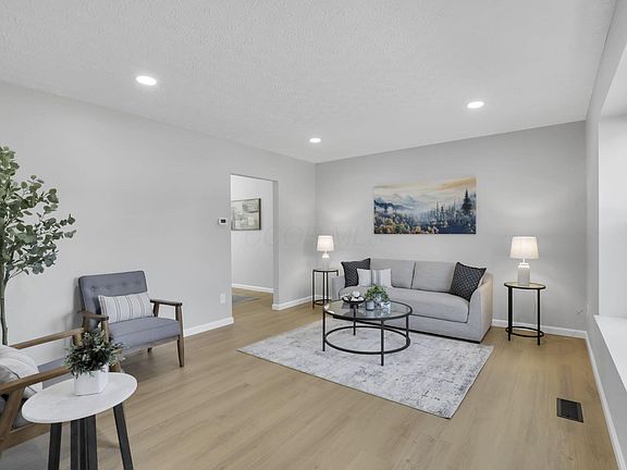 5th image of 6503 Flaxton Ct
