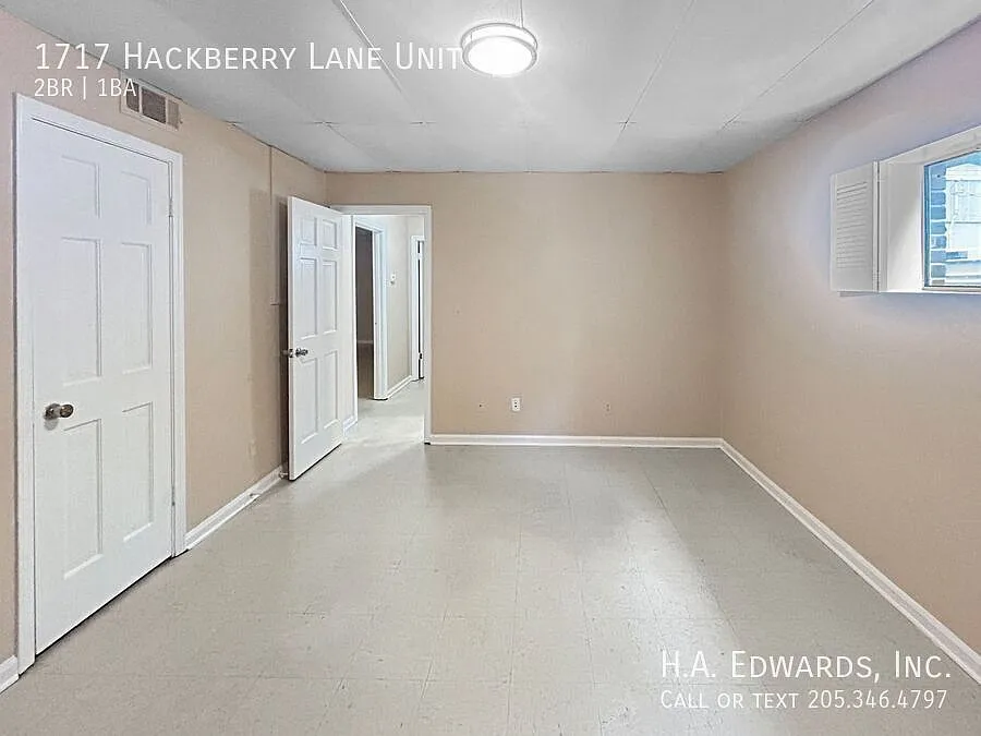 Eastwood Apartments — Photo 4