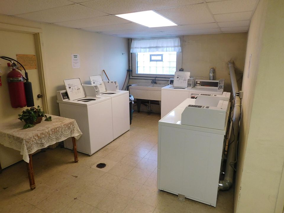 1st image of 3519 Woodbine Ave APT 5