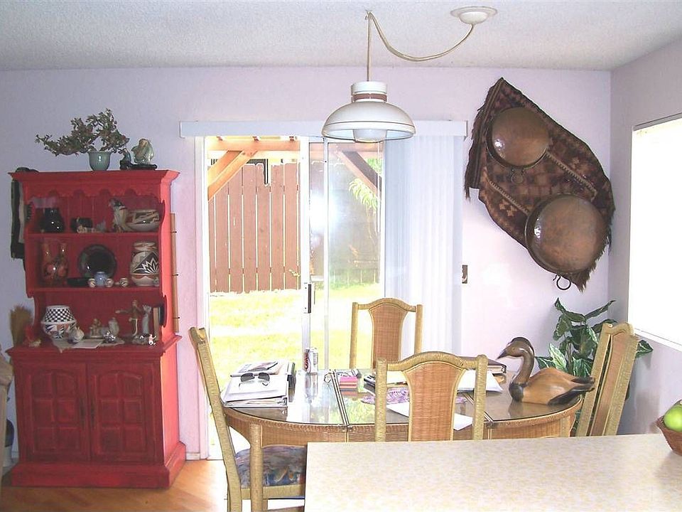 2nd image of 318 Juniper Ave APT 9