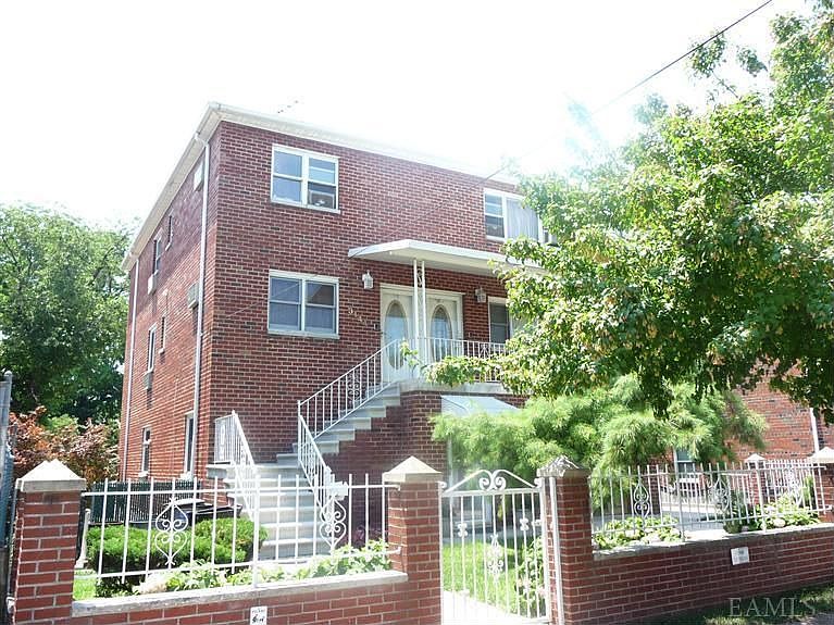1st image of 3144 Ampere Ave
