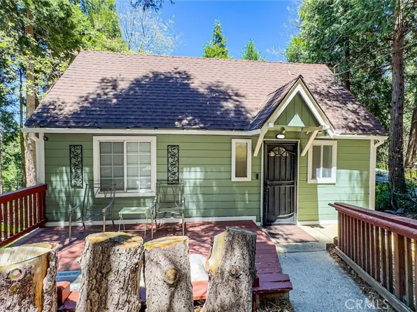23120 Sycamore Ln, Crestline, CA 92325