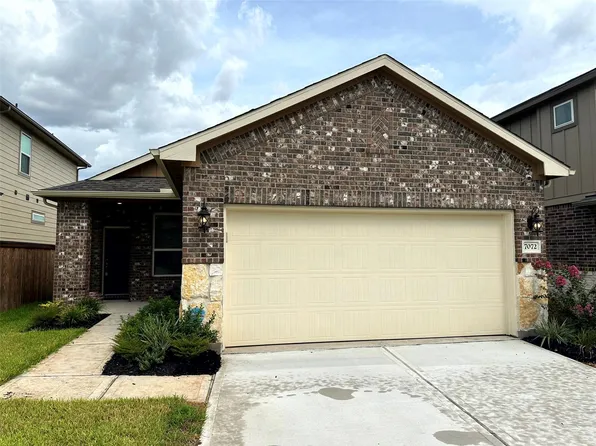 7072 Silverleaf Oak St, Conroe, TX 77304