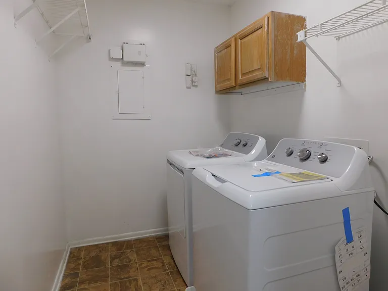 603 Spirit Ct #1 — Photo 9