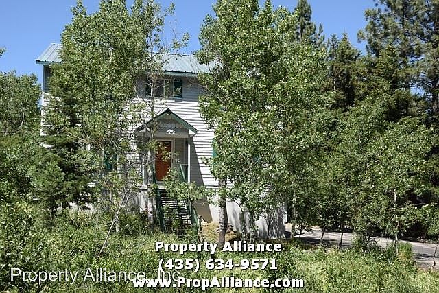1st image of 520 Aspen Dr