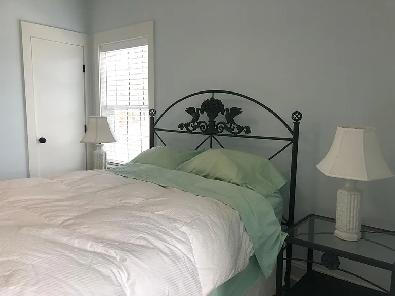 127 Country Club Dr — Photo 17