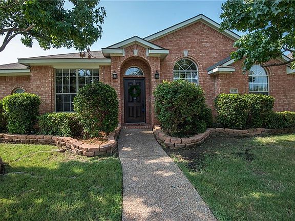 5th image of 1248 Valley Oaks Dr