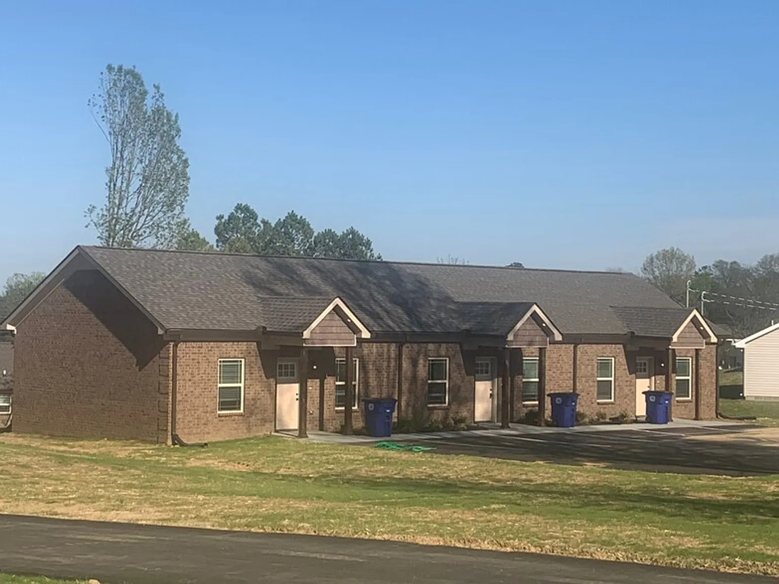 Available Now 2 Bedroom, 1 Bath Shelbyville Tn! — Photo 2