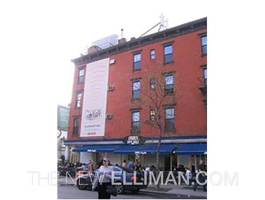Rented by Douglas Elliman | media 15