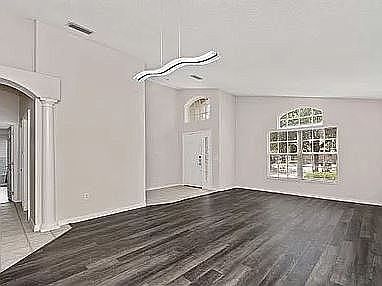 4th image of 493 Casa Vista Dr
