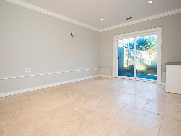 4th image of 4626 Ulloa St