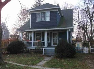 20 Colonial Ave, Milford, CT 06461