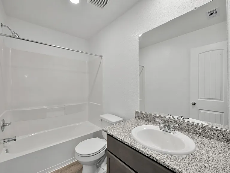 2140 Cedar Bend Dr — Photo 28