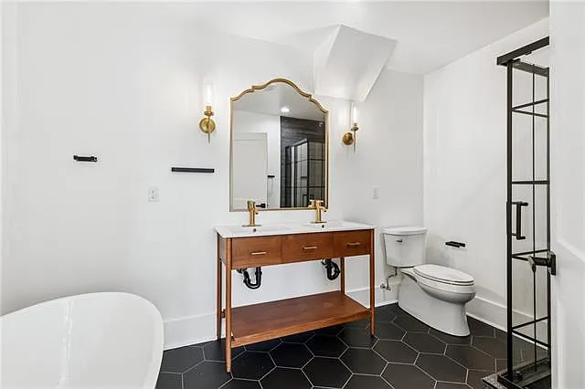 8 Park Island Dr — Photo 24