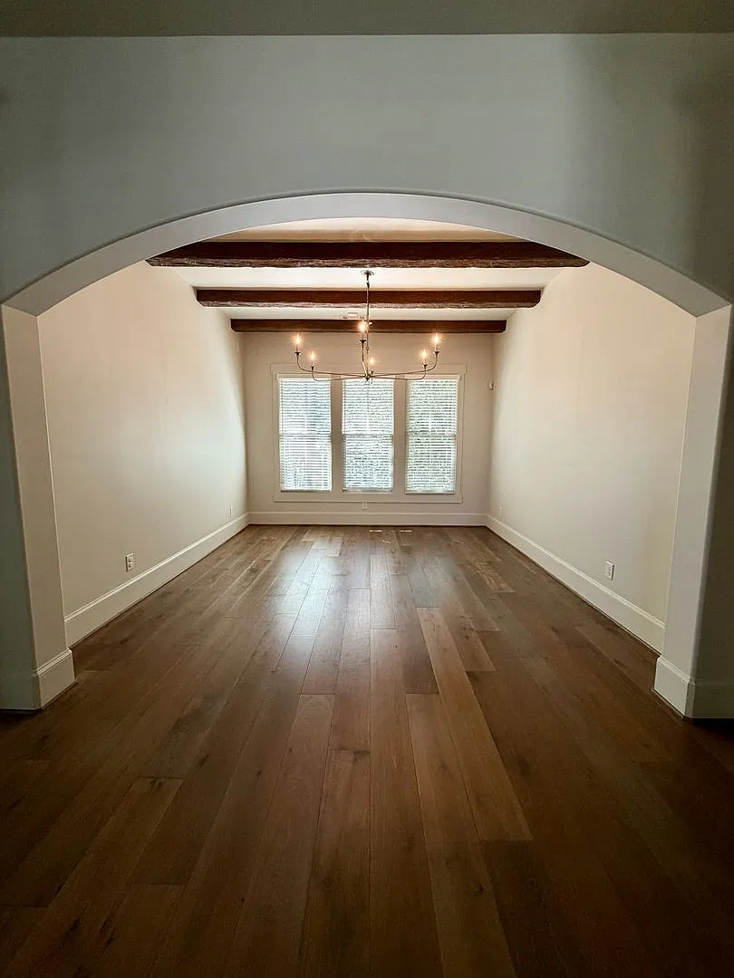3 Bed / 3 Bath Beautiful Home In Longstreet Hills! — Photo 4