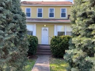 122 Graveline Ave, Meriden, CT 06451