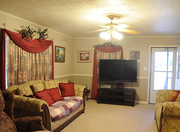 2nd image of 1303 Talbot Ave
