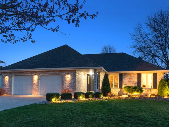 8239 W 138th St, Orland Park, IL 60462