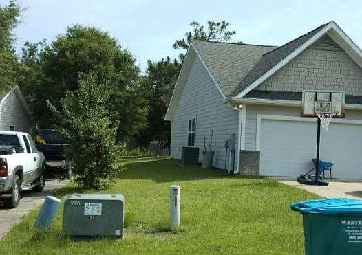 2nd image of 204 Bur Oak Cir