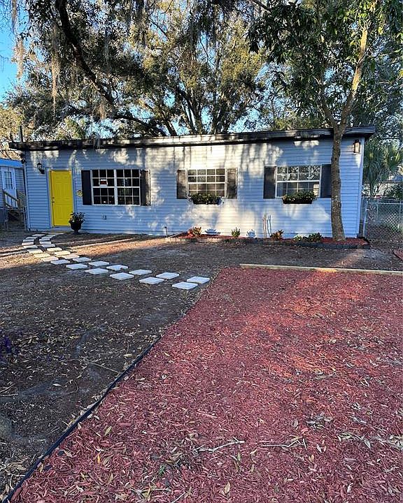 1st image of 125 GRIFFIN AVENUE