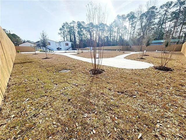 141 Hoover Dr #105 — Photo 8