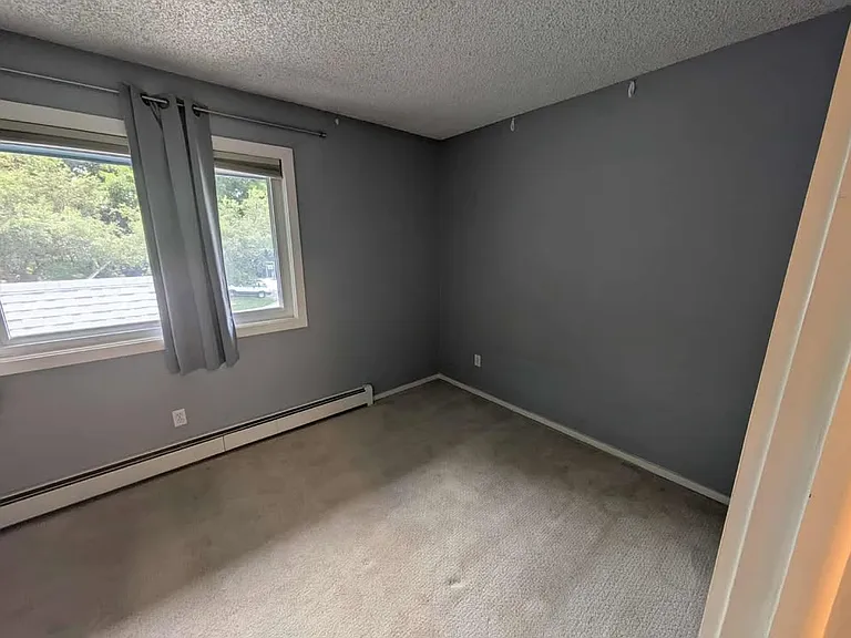 1704 Springmeadows Ct #B — Photo 15