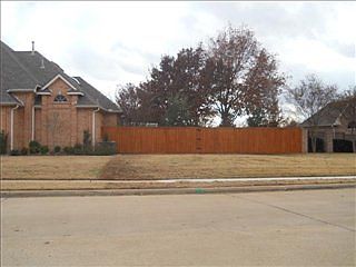 2nd image of 5606 Hidden Oaks Dr