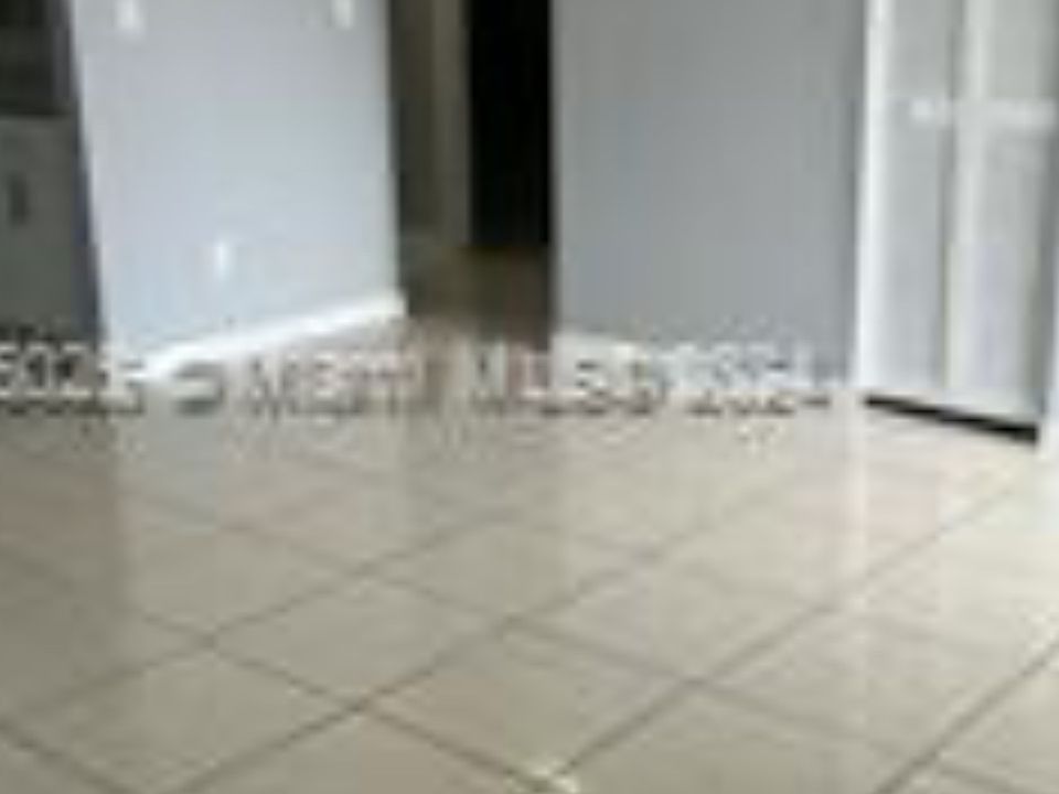 1st image of 1862 NW 15th St