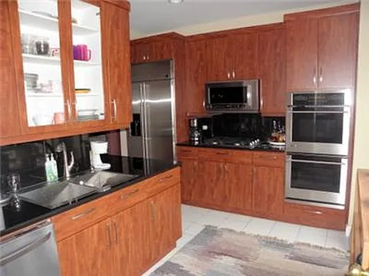 Sold by Trump International Realty | media 2