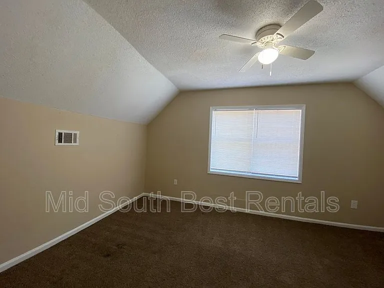 1236 Chickamauga Ave — Photo 16
