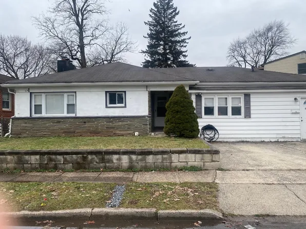 161 Cooper Ave, Iselin, NJ 08830