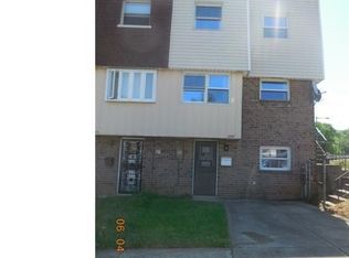 8901 Lewin Pl, Philadelphia, PA 19136