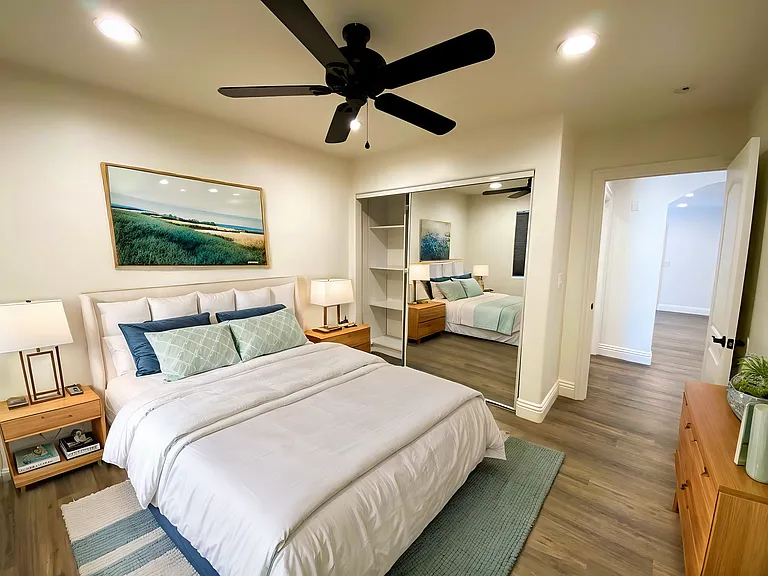 5513 Fulcher Ave #11 — Photo 4