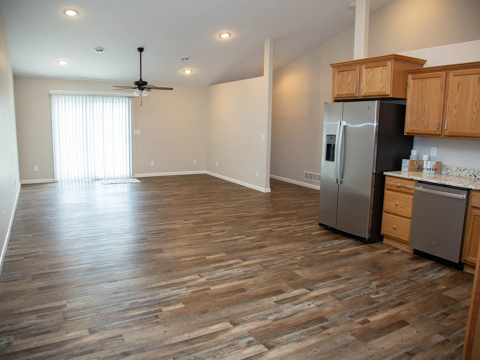 3 bed, 1508 sqft, $2,200 — Photo 4