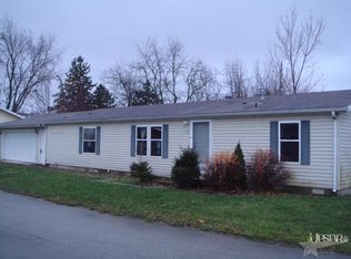 1121 E Campbell St, Warren, IN 46792