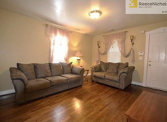 4th image of 1844 Mercier St